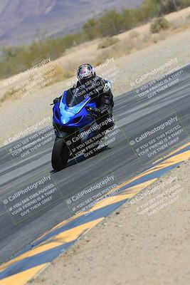 media/Mar-24-2025-Moto Forza (Mon) [[57ce5c5cff]]/3-Beginner Group/Session 3 (Turn 6 Inside)/